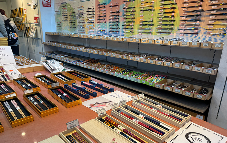 トング・お玉・箸のグリップ感を試す